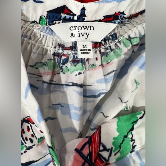Crown & Ivy Size M Top - Picture 3 of 7